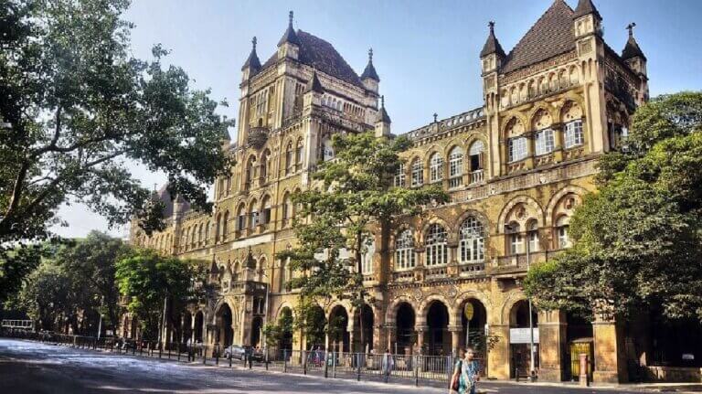 Elphinstone College